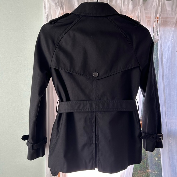 Coach - Picture 2 of 5